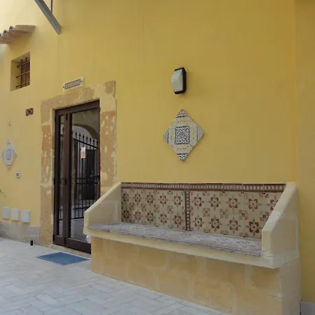 Penzion Centrale 2*